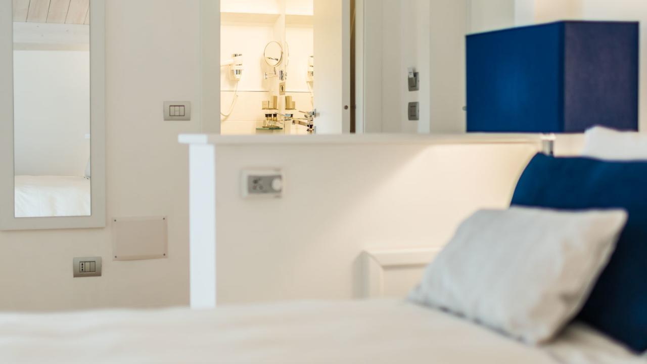 Cafe Bleu Relais Hotel Sassari Ngoại thất bức ảnh